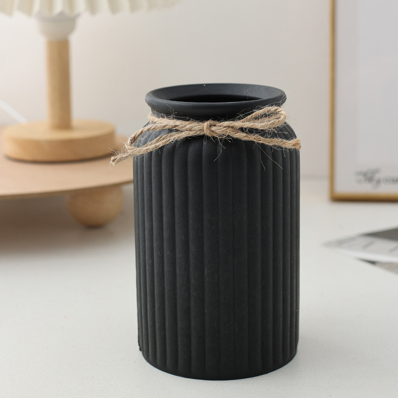 세로형 크림 용기, 블랙