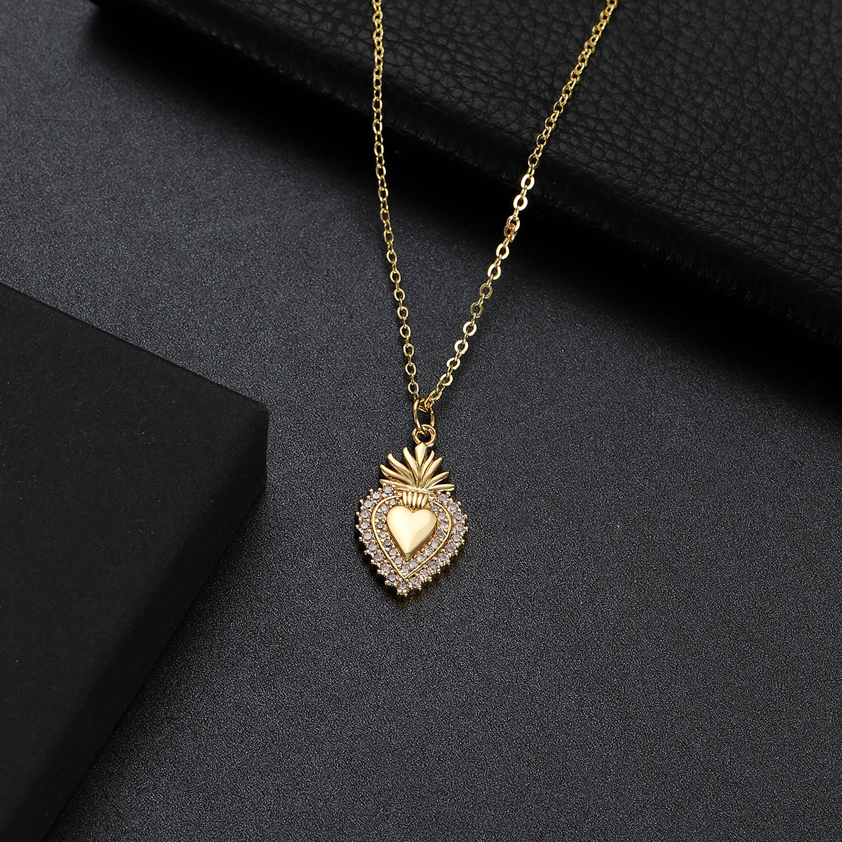 17g Weight Pendant, Chain Jewelry Making Type Copper Chain Material 1 Piece Quantity Holiday, Street Occasion Copper Material Heart Shape Pattern Unisex Gender Plating Design Retro, Simple Style Style 1 Piece Copper Heart Shape Pendant Chain 19