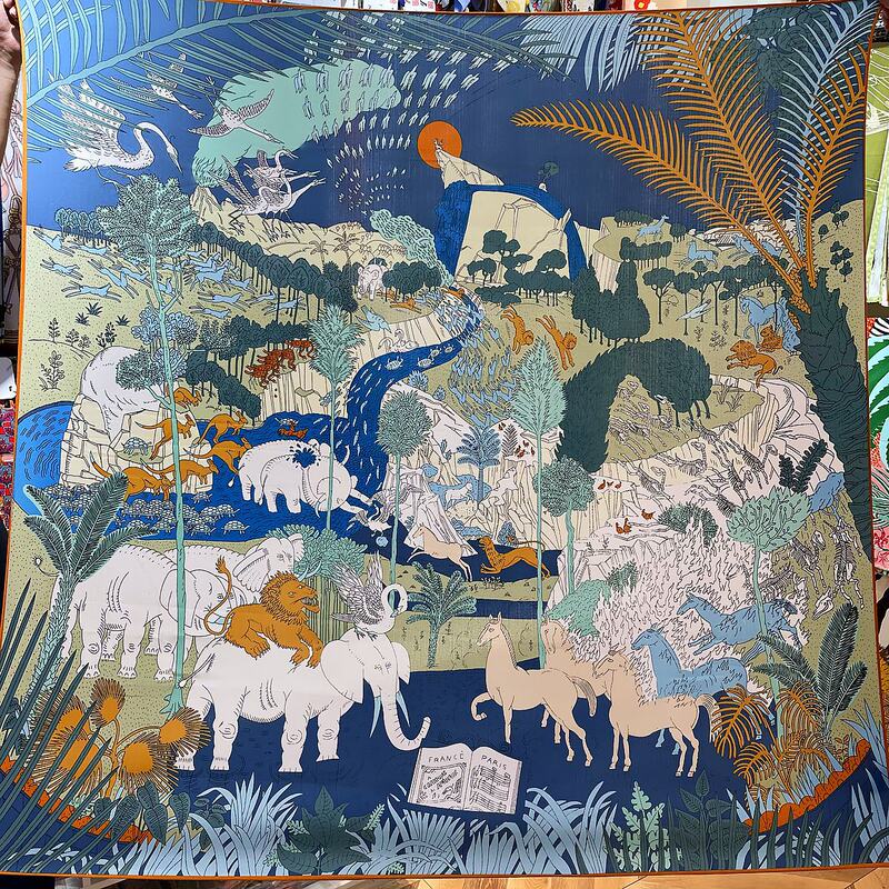 Online celebrity live 2023 foreign trade high-end double-sided velvet scarf 130 silk cashmere large square scarf silk scarf air-conditioned room