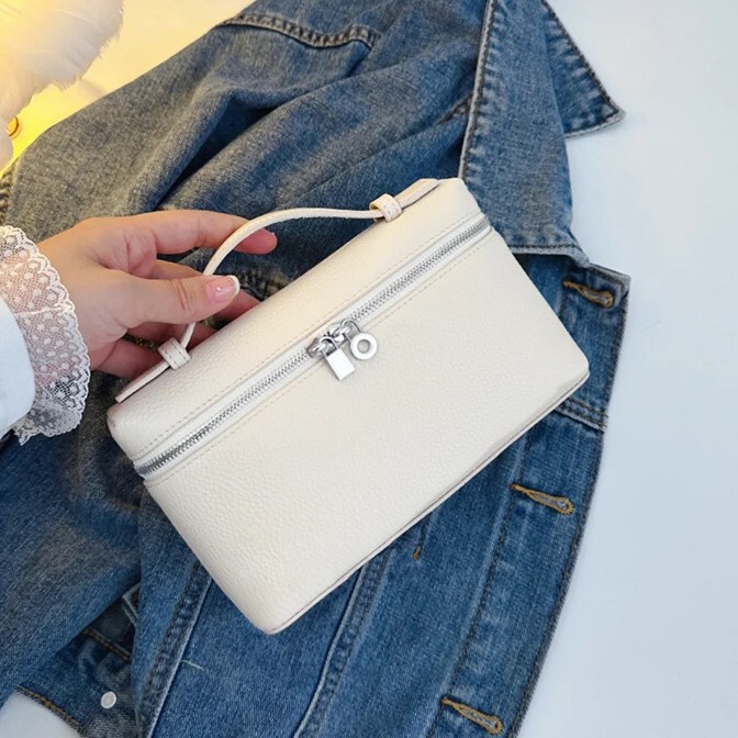 First-Layer Cowhide Lp19 Lunch Box Bag Genuine Leather Women's Bag 2026 New White Handbag Box Bag Small Crossbody Phone Bag First-Layer Cowhide Lp19 Lunch Box Bag Genuine Leather Women's Bag 2026 New White Handbag Box Bag Small Crossbody Phone Bag