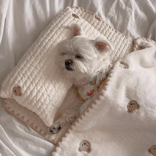 INS韩国宠物狗窝床方形垫可拆洗猫窝保暖秋冬季宠物用品狗垫批发