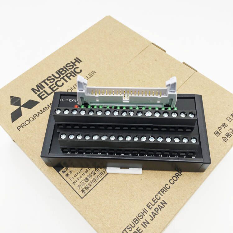 NP1Y32T09P1 NP1Y64T09P1 NP1Y32U09P1 专用34位端子台带指示灯