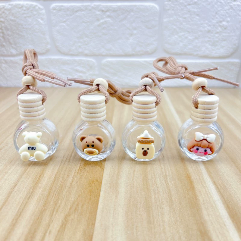 Мультяшная Автомобильная ароматерапия стеклянная бутылка 8 мл цвета чая с молоком чистая красная Автомобильная духи пустая бутылка на выходе воздуха Подвеска для бутылки эфирного масла