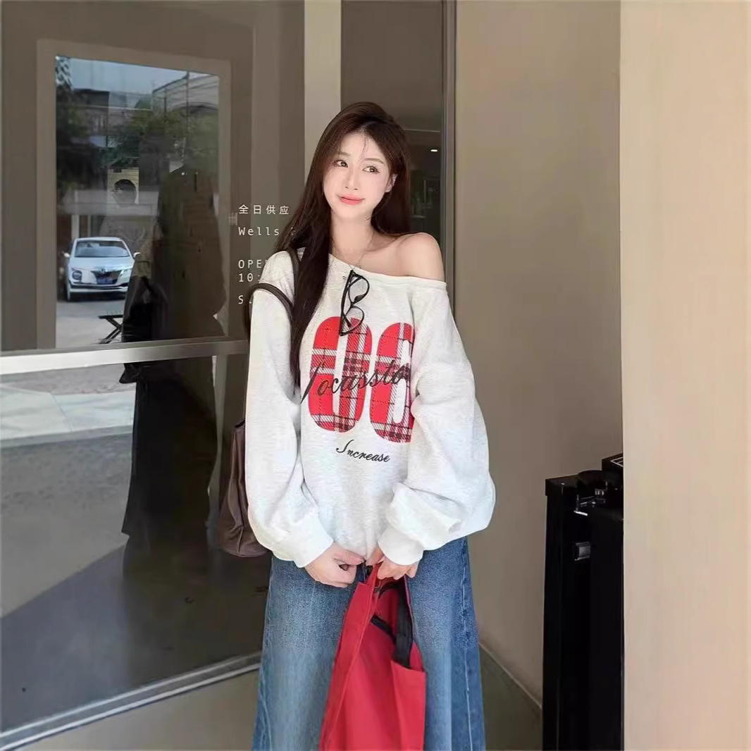 American Spice Girls Oblique Shoulder Wear Women's Autumn 2024 New oversize Design Lazy Style Long Sleeve Top