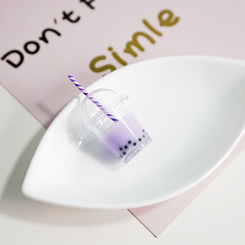 Three-dimensional simulation mini food toy ornaments milk tea drink cup cream mobile phone case pendant resin accessories