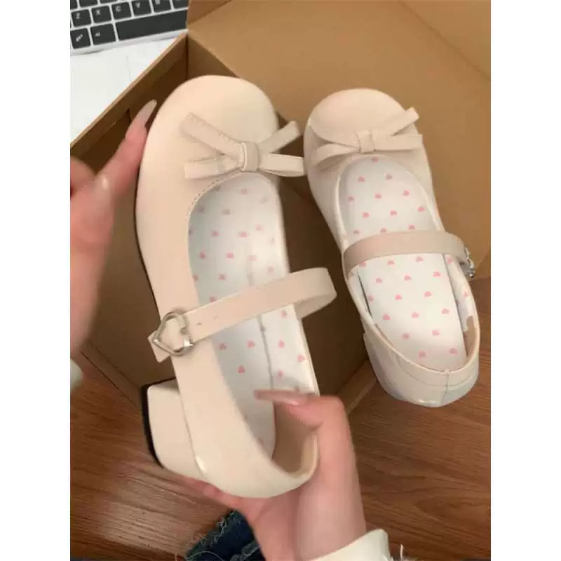 Мерсеризованные маленькие туфли Mary Jane для женщин, весна-лето 2025, новые туфли в стиле лолита, на среднем каблуке, маленькие кожаные туфли, элегантные балетки