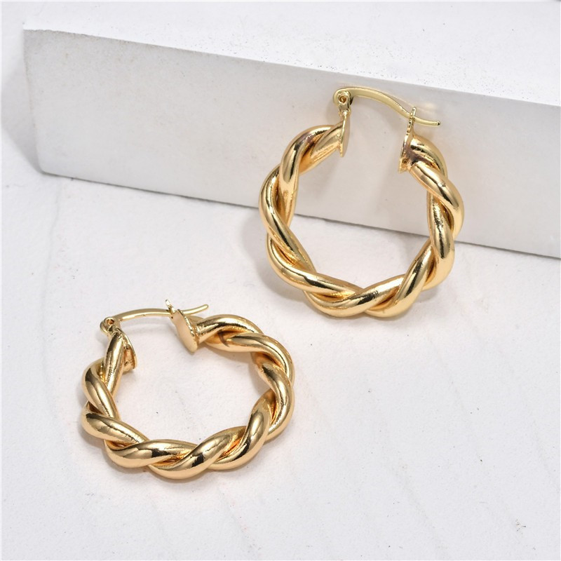 fashion Cshaped twist golden copper earrings wholesalepicture2