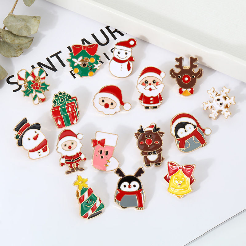 Fashion Santa Claus Metal Women's Brooches display picture 1