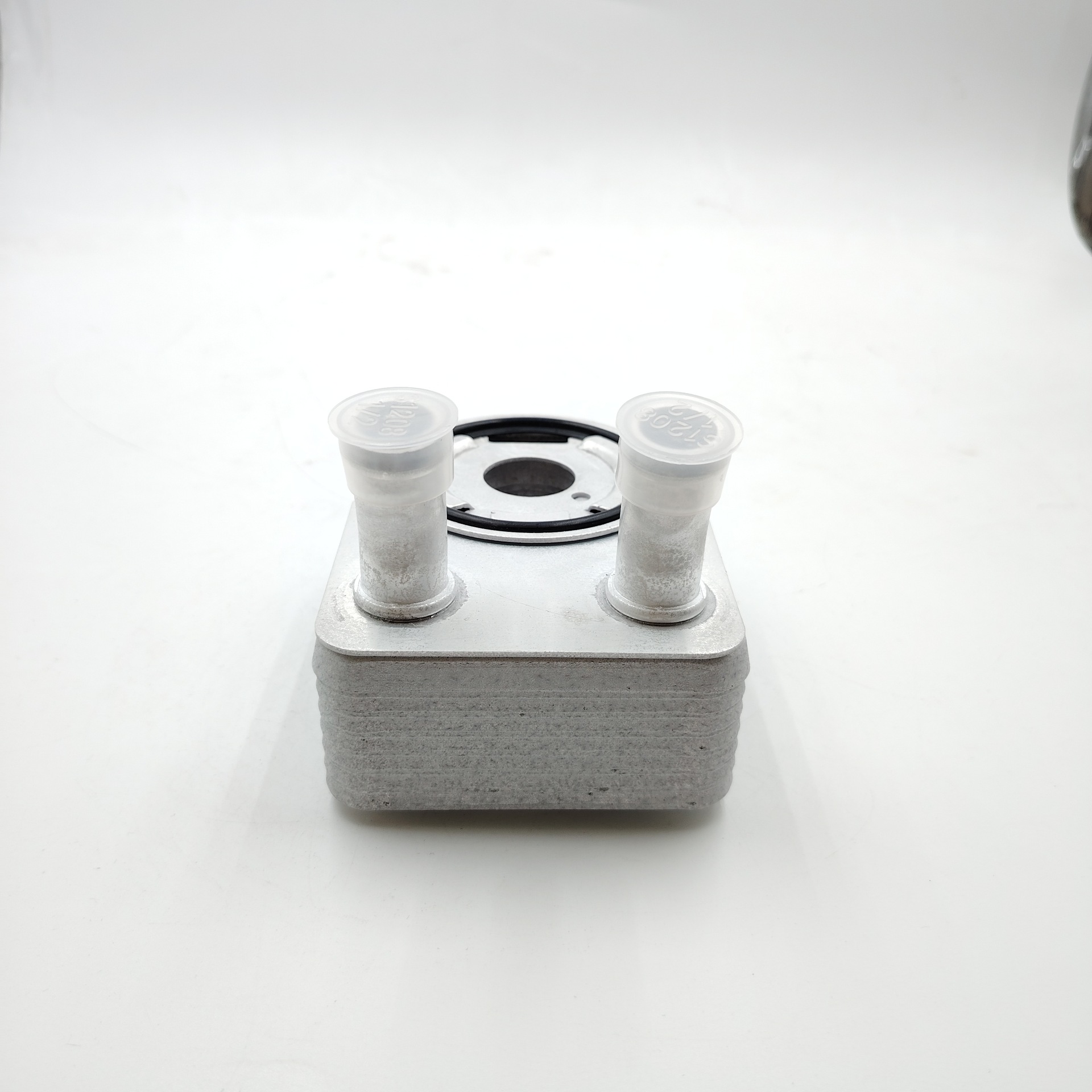 1013100-EG01T is suitable for Great Wall engine oil cooler, oil cooler for domestic vehicles