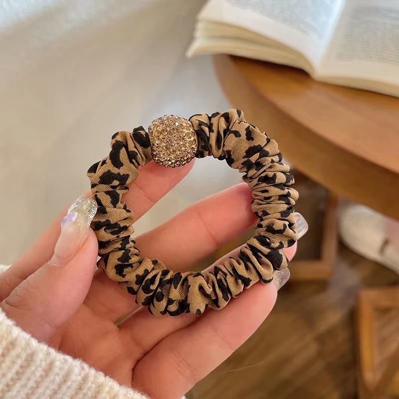 Leopard Diamond Ball Small Intestinal Circle