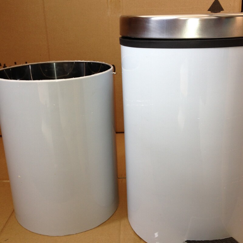 Trash Can Ship Flame Retardant Pedal Galvanized Stainless Steel Liner Fireproof Marine Cruise Ship Stainless Steel Seal Bottom 50L6