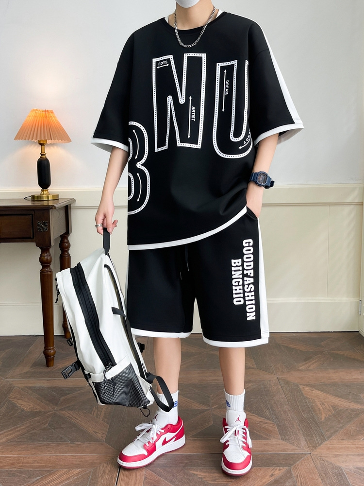 2025 verano Hong Kong estilo de ropa de hombre de seda cool algodón cuello redondo camiseta de manga corta pantalones cortos de dos piezas estilo de moda casual