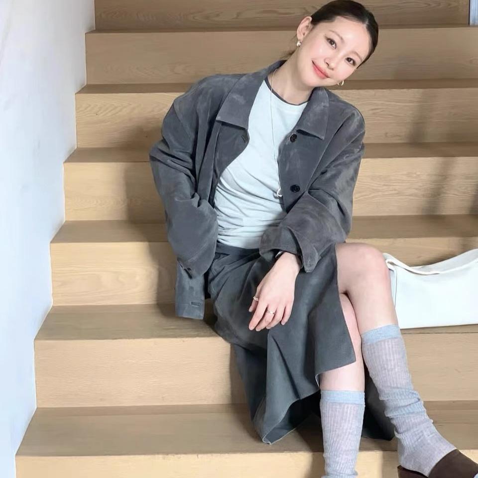South Korea mo * oha 25 spring new suede coat skirt suit