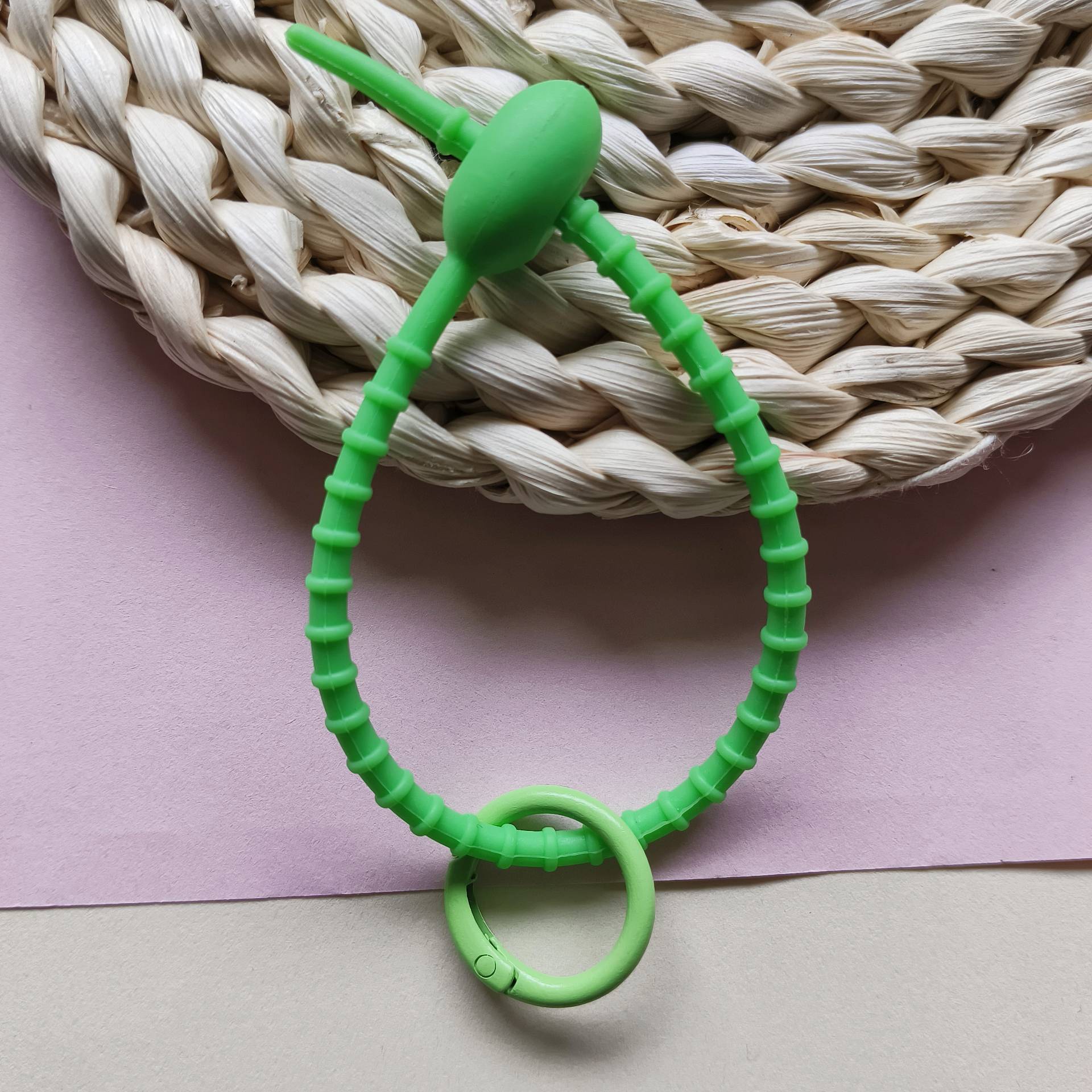 Green ties (clamps), 22cm