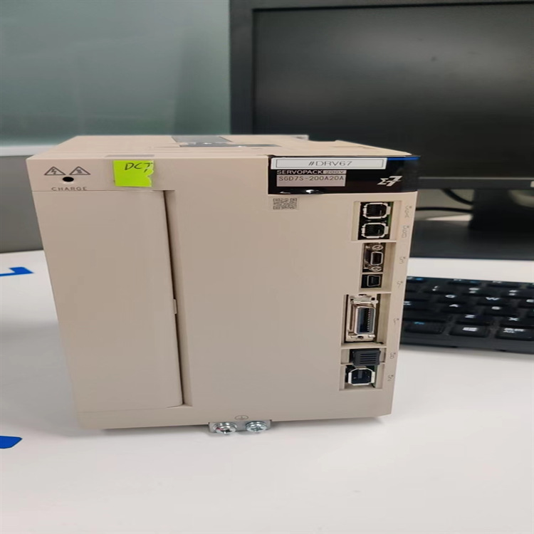 SGD7S-200A20A伺服驱动器SGDV-200A01A002000 SGDV-R70A11AY547AA