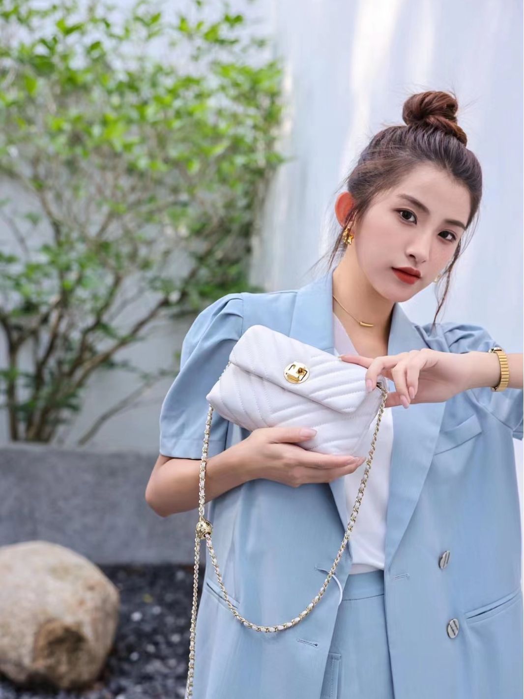 Bolso de las mujeres de cuero genuino mini estilo Chanel cadena de la bola de oro bolsa verano suave cuero de vaca elegante hombro crossbody MINI BOLSA