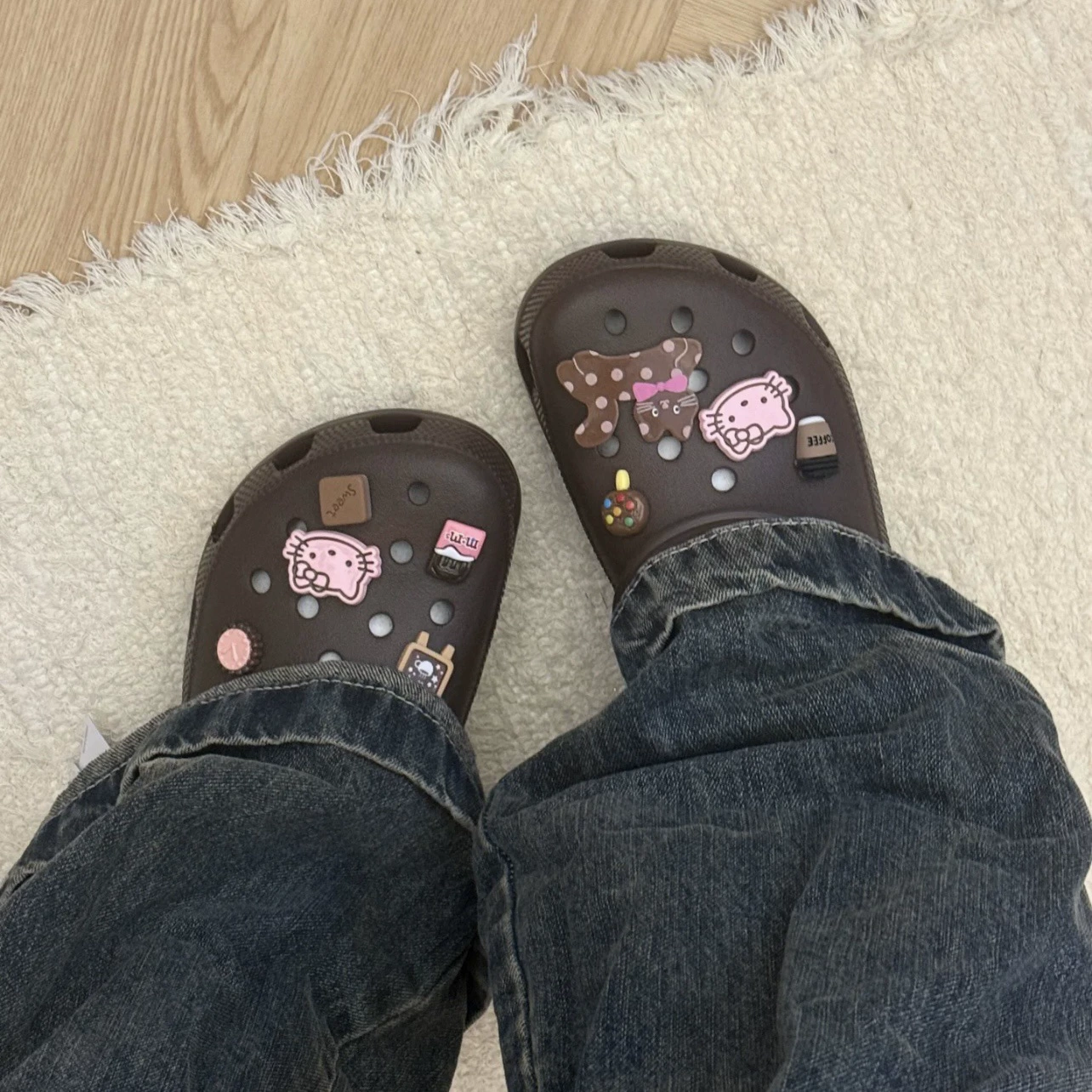 Removable footwear buckle, universal accessory, DIY