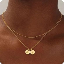 �羳ŷ����Ʒ26��ĸ����ͭʱ������˫�����������Ů��������