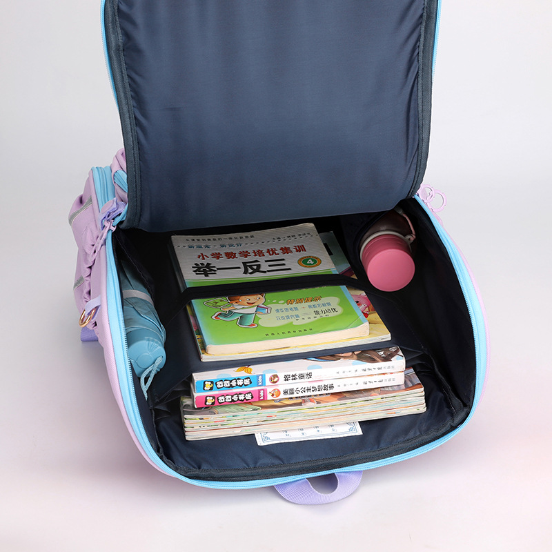 Generación de peces naturales nueva mochila escolar estudiante de la escuela primaria grado 2-5 hembra mochila impermeable ligera Venta caliente transfronteriza