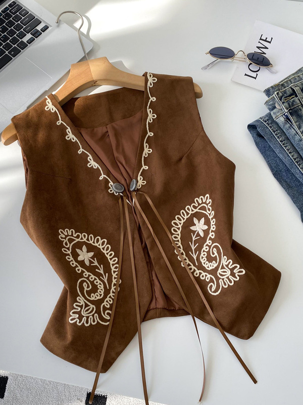Vintage Art Travel Vacation Outerwear Vest for Women 2025 Autumn Versatile Heavy Embroidery Lace-Up V-Neck Cardigan Top
