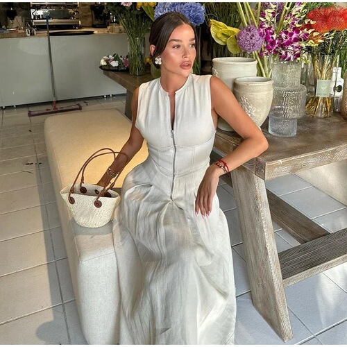 Elegant High-Waisted Solid Color Sleeveless Zipper Dress for Fashion, Fitted Work and Commuting