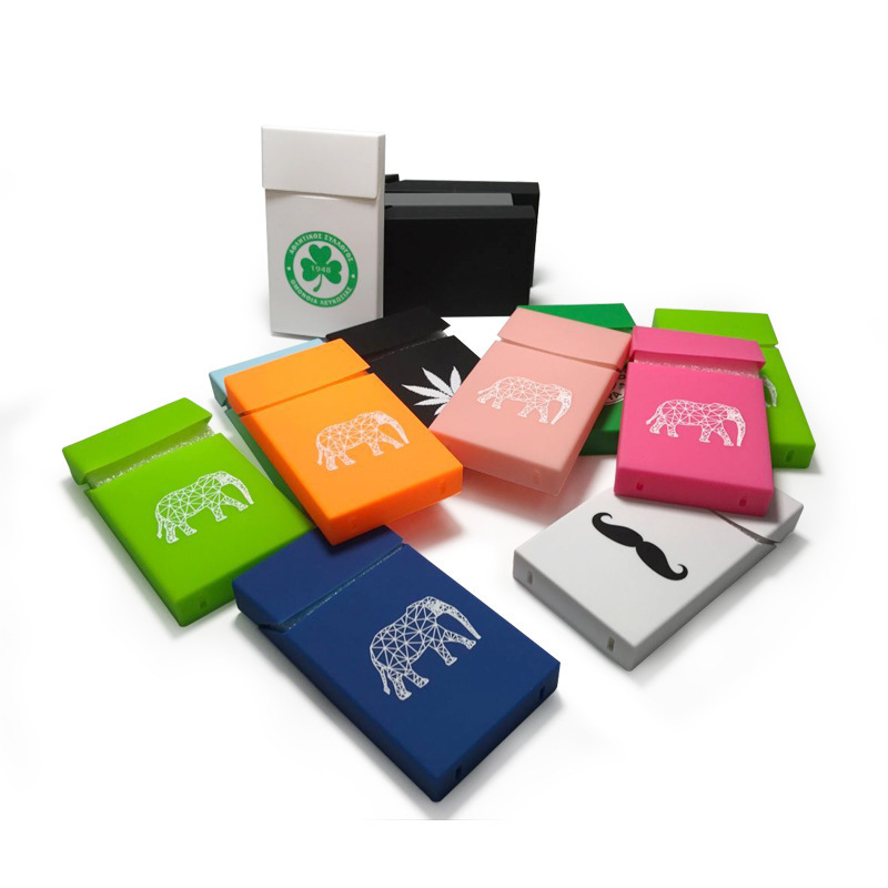 厂家批发硅胶烟盒套香烟保护套翻盖潮流创意防潮防尘制定LOGO图案