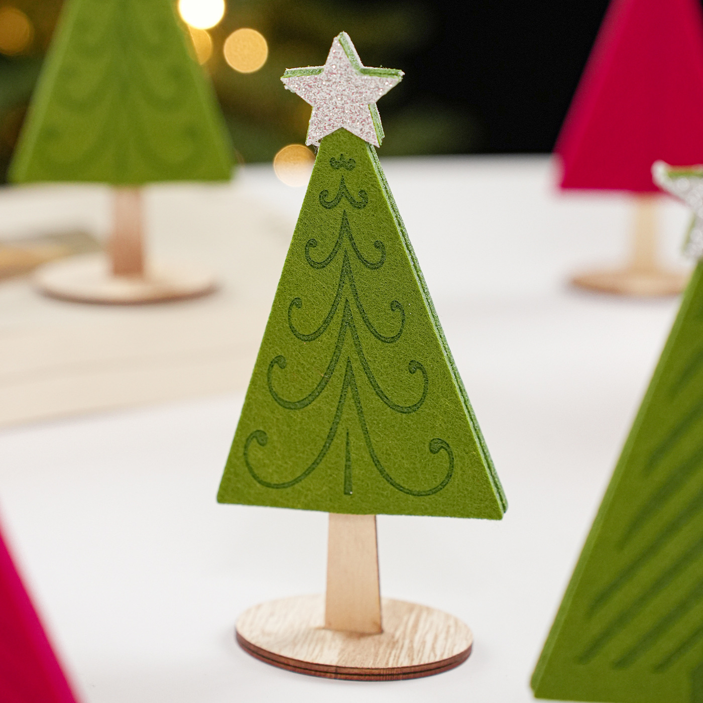 Nuevo árbol de Navidad de madera rojo verde decoración de escritorio decoración de estrellas Navidad atmósfera de props