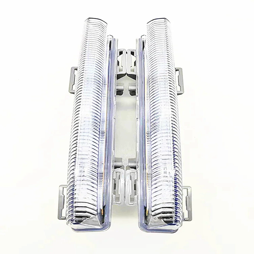 Оригинальные номера: A2049068900, A2049069000. Подходит для противотуманных фар, дневных ходовых огней, светодиодных фар, энергосберегающих.