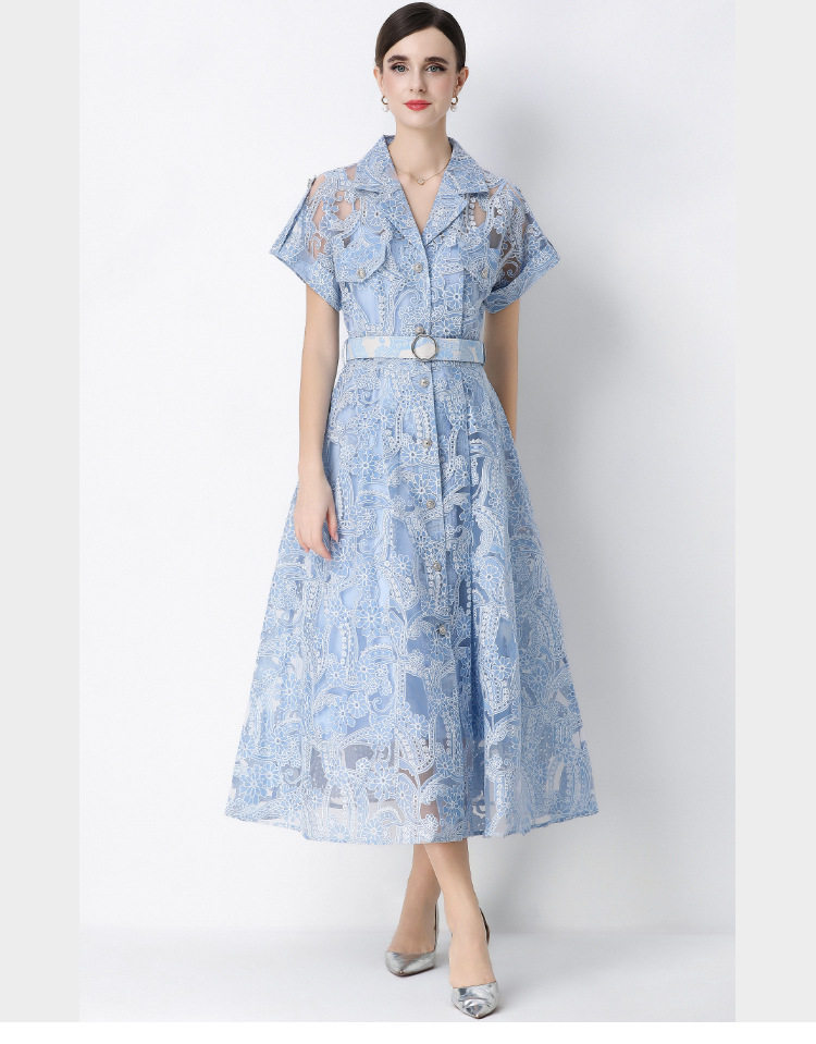 Đầm maxi nữ ren thêu hoa cổ vest cài cúc thắt eo dáng dài thanh lịch — xanh lam, màu trắng, màu vàng chi tiết 1