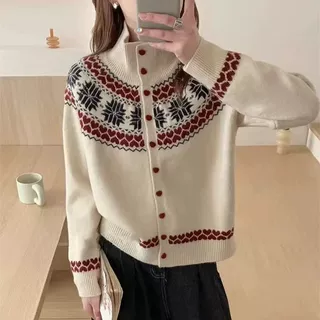2026秋冬新款文艺复古提花设计感毛衣女外套显瘦外穿宽松针织开衫