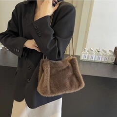 韩版仿水貂毛纯色女秋冬新款托特包大容量单肩包时尚百搭毛绒女包