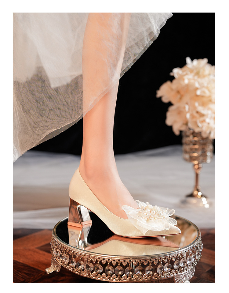6222A-008 Chunky Heel Pointed Toe Satin Appliqué High Heels For Banquet Wedding Bridesmaid Shoes Comfortable Versatile_voghion.com