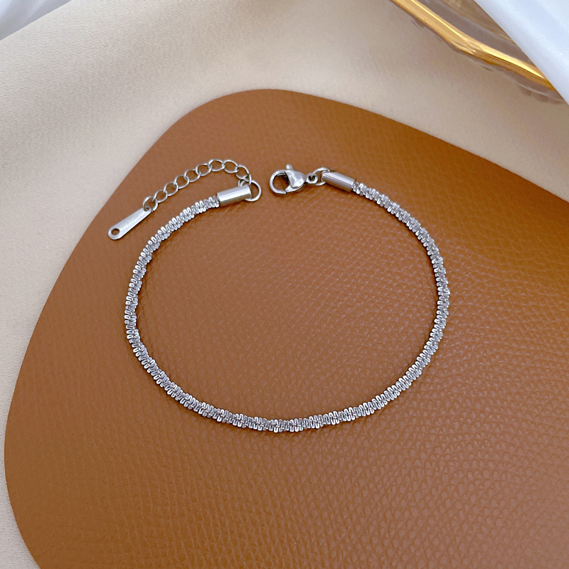 Pulsera de cadena personalizada minimalista para mujer estilo retro_voghion.com