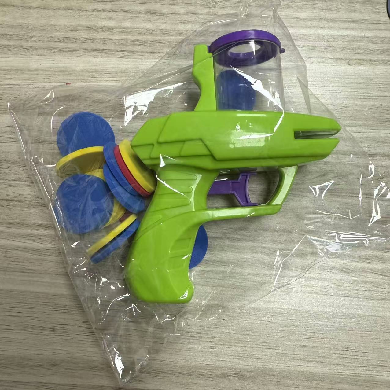 Creativa pistola de rábano OVNI pistola de platillo volador seguridad pistola de bala suave pistola de juguete para niños batalla entre padres e hijos batalla de juguetes al aire libre