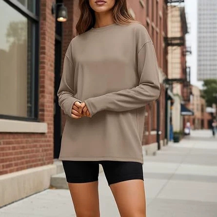 Amazon's Best-Selling Women's Oversized Long-Sleeve Shirt for Autumn 2026 Basic T-Shirt