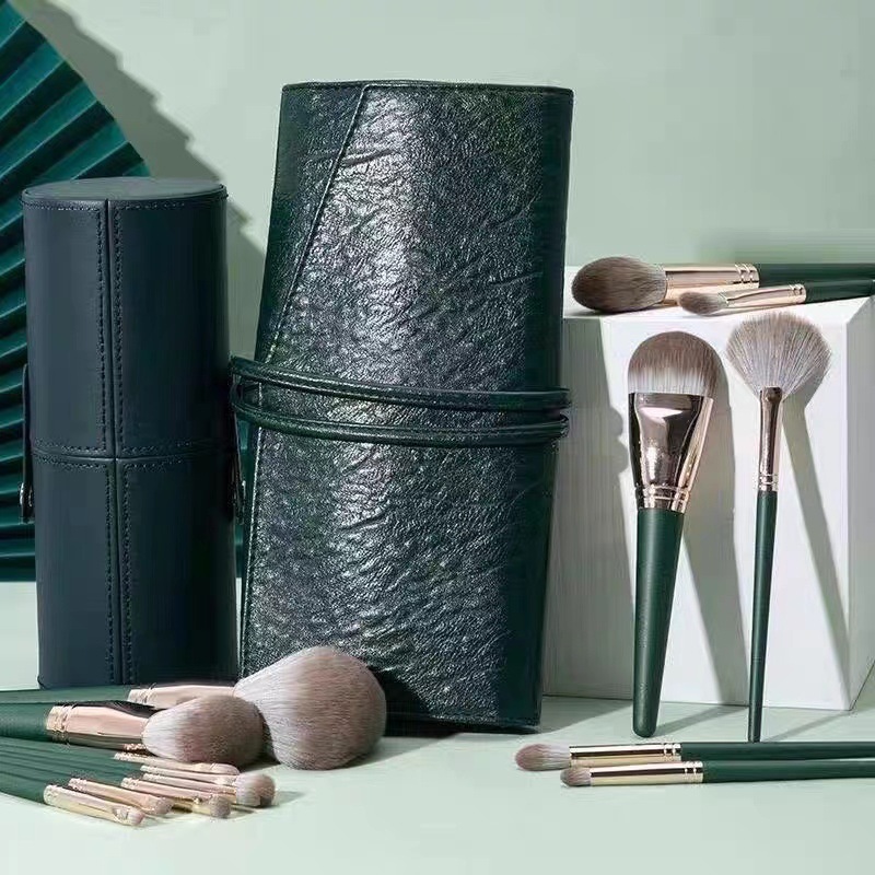 Cuatro Estaciones verde maquillaje cepillo traje principiante super suave belleza herramientas maquillaje cepillo fábrica en stock al por mayor