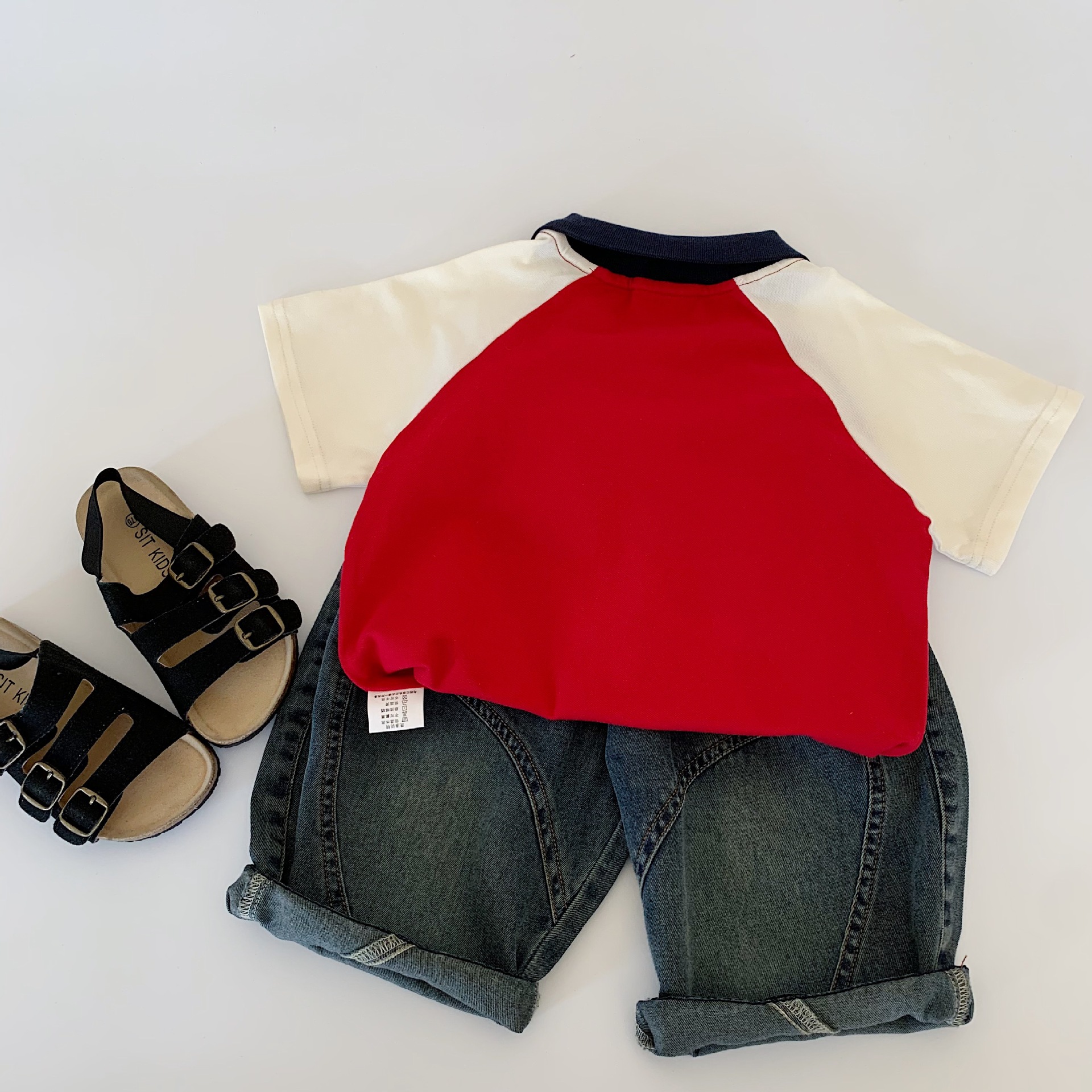 Camiseta de manga corta para niños Maibao 2025 verano nuevos tops para niños verano niños ropa para niños camisa de fondo para niños marea