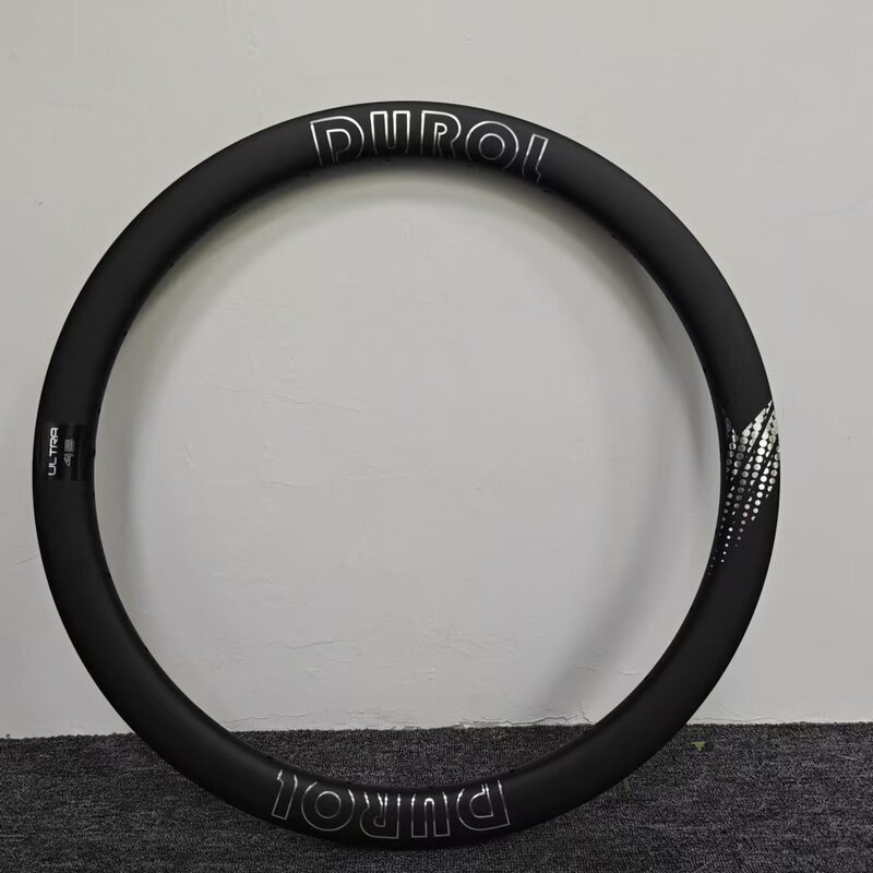 Road Bicycle Ultra-Light Carbon Fiber Rim 700C Rim 24 Holes Carbon Fiber Rim 45mm Frame Height 450g