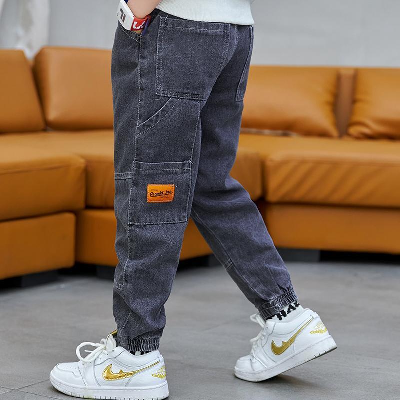 세트 소년 바지 2023 년 봄과 가을 새로운 어린이 원피스 벨벳 청바지 트렌디 중 큰 어린이 두꺼운 작업복