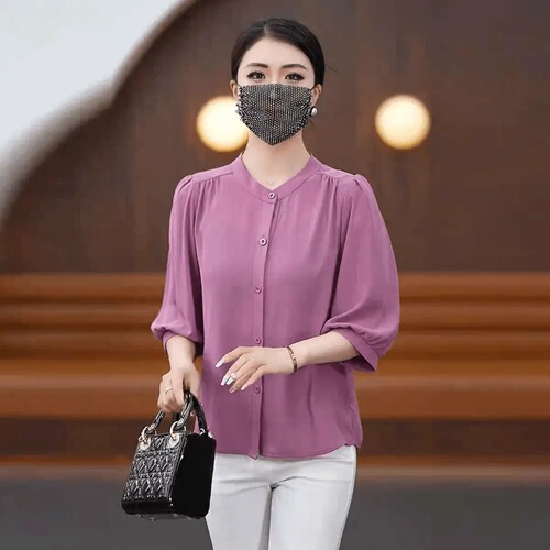 2025 spring and summer thin style fashionable mid-sleeve ice silk top, fat girl loose belly cover large size Western-style small shirt, middle-aged