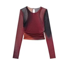 �羳�W��Ů�b2025�¿�΢͸�W��ӡ���Ը����Õr�ЈA�I�L��T������