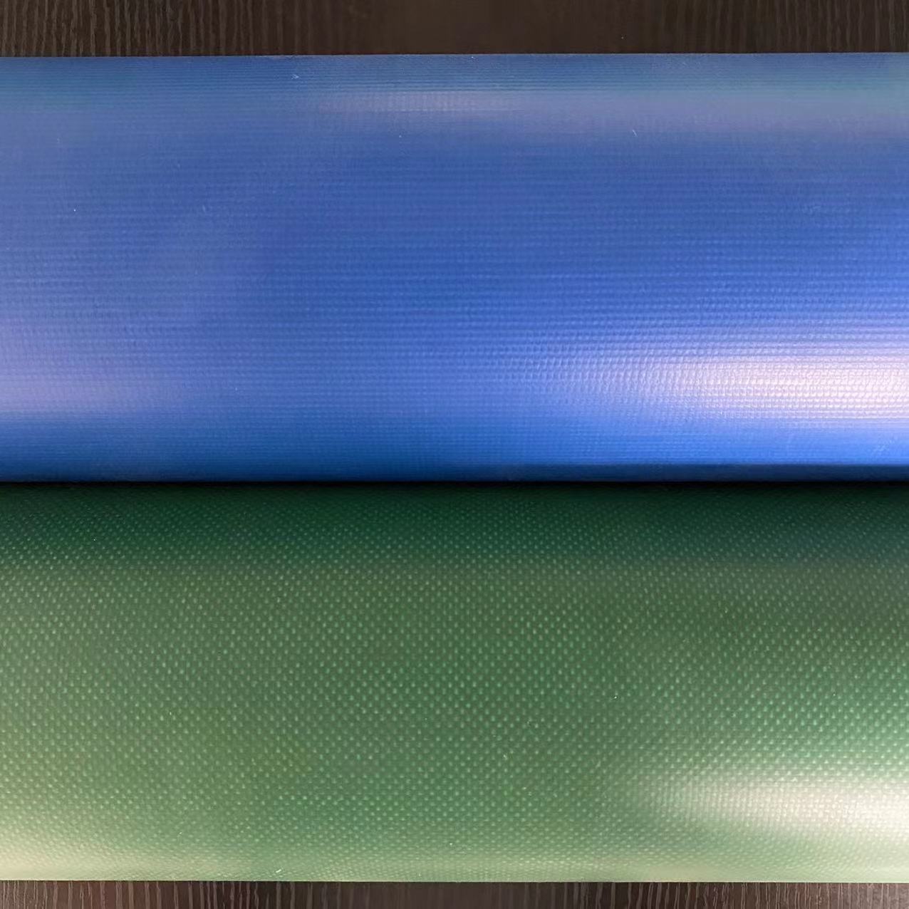 厂家直销绿色刀刮布鱼池养鱼泳池帆货车防雨篷盖布耐磨加厚阻燃布