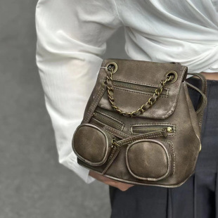 Waste soil bag for women 2023 new fashion brushed travel backpack backpack retro chain mid-ancient bag underarm bag