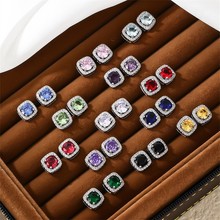 �羳С�����ʯ���Ů�߼������荶��h�n���ٴ�r�ж�M����