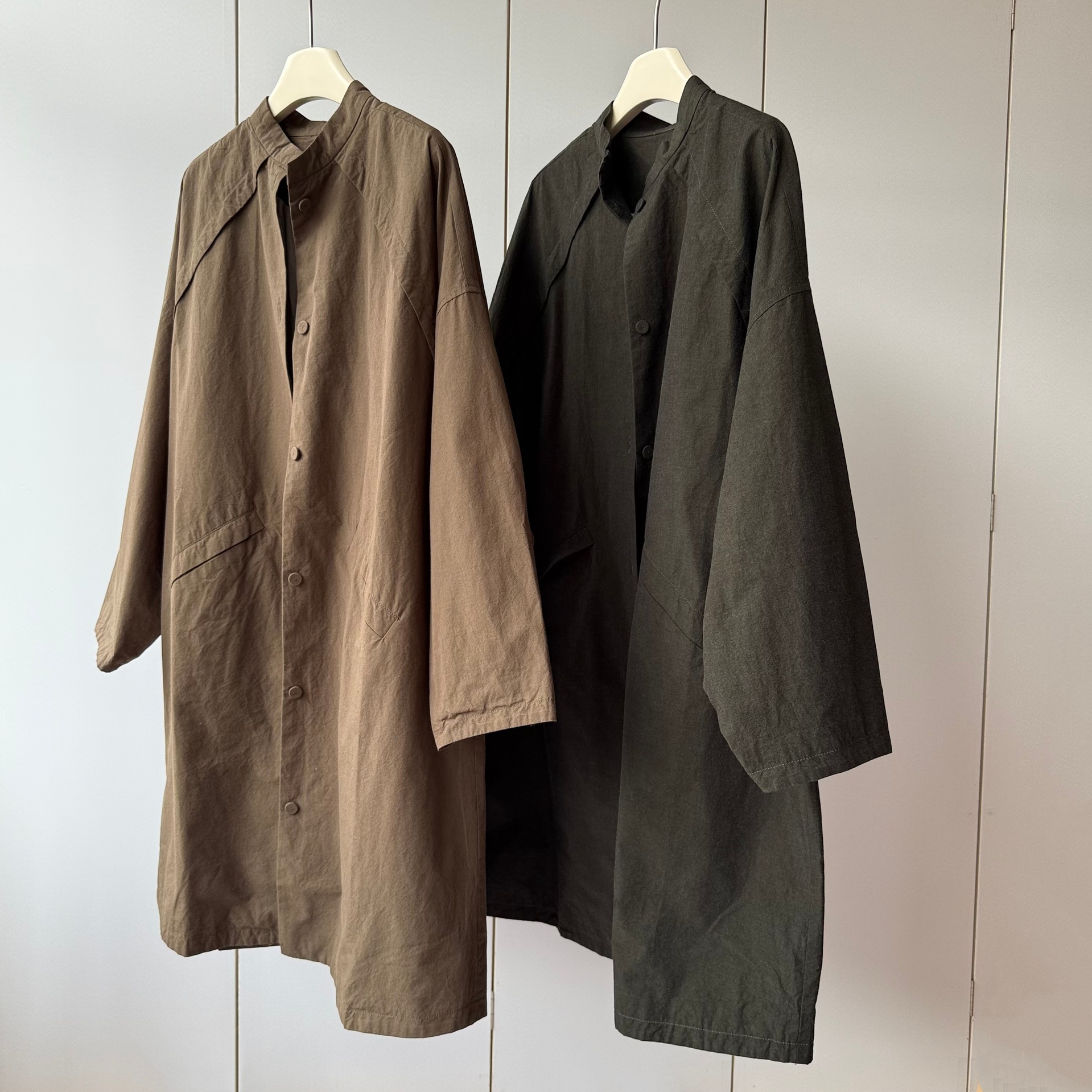 Retro Old Time Salt Shrinkage Technology! Cotton + Wool Round Neck Crisp and Stylish Loose Mid-Length Windbreaker Jacket for Women in Autumn