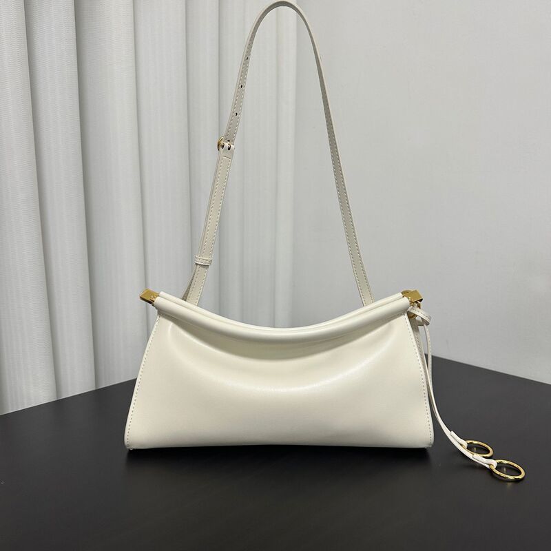 フレンチニッチデザイン ミニマリストスタイル 牛革 ショルダー 脇バッグ 通勤 シンプル ファッション 万能 レディースファッション バゲットバッグ|undefined