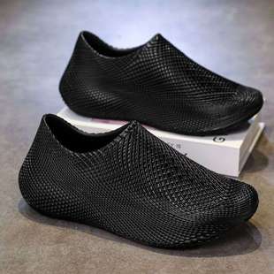 Hole Shoes Men's Summer Chef Shoes Oil-proof Waterproof Breathable Casual Driving Fishing Outdoor Non-slip Casual Sandals