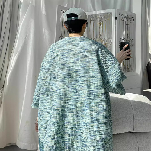 Men's Summer Embroidered Design T-Shirt with Relaxed Oversize Five-Pointer and Wafer Grid