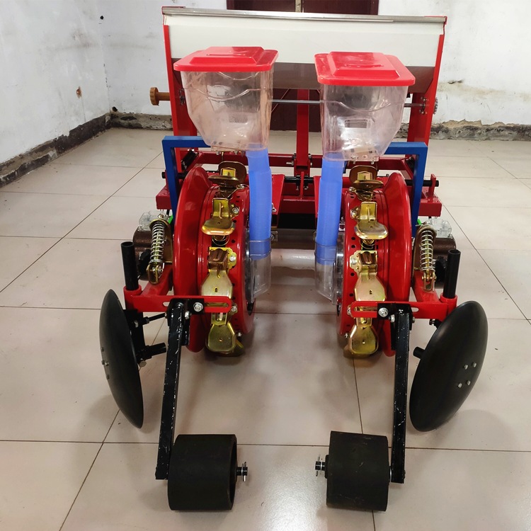 山西大同玉米谷物精播机先覆膜后播种精播施肥喷药滴灌一体机