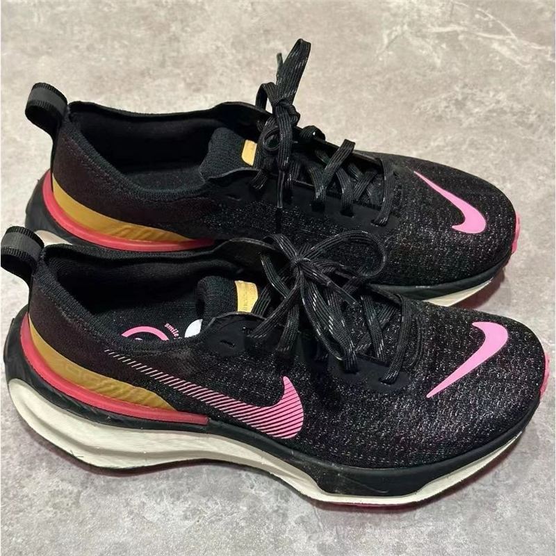 Run - 3 - Gancho de polvo negro